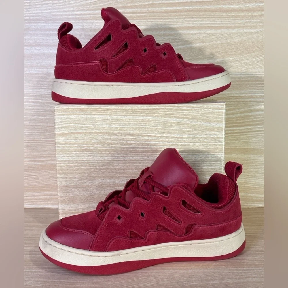 Steve Madden Roaring Red Sneakers Women’s 8.5 Lace Up Casual Fashion Shoes